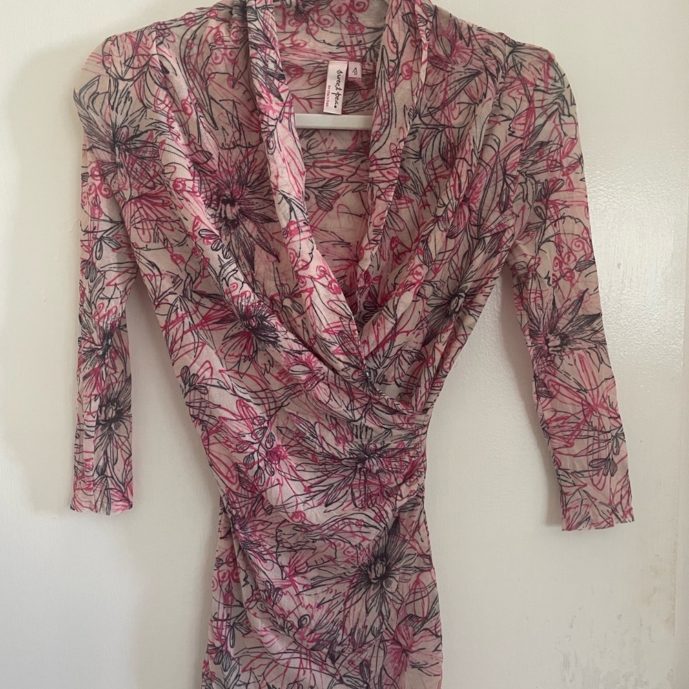 Sweet Pea Pink and Black Floral Top